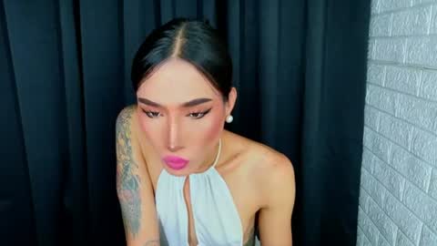 Snapshot of transmedusaxxx chatting on July 2, 8:15 pm Chloe online show from July 2, 8:15 pm