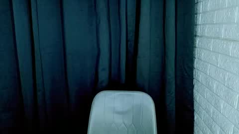 Snapshot of transmedusaxxx chatting on July 4, 1:34 am Chloe online show from July 4, 1:34 am