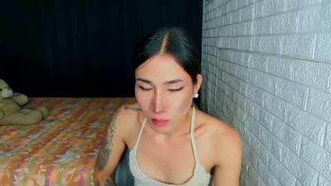 Snapshot of transmedusaxxx chatting on July 7, 6:47 am Chloe online show from July 7, 6:47 am