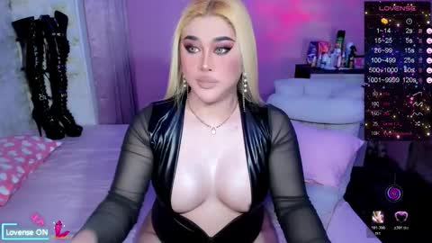 BELLA online show from February 4, 2:45 pm