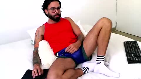 Hunter man online show from July 15, 8:36 pm