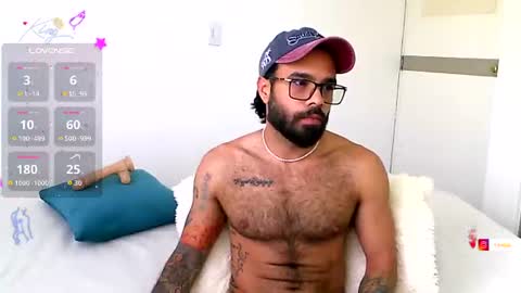 Hunter man online show from July 22, 8:11 pm
