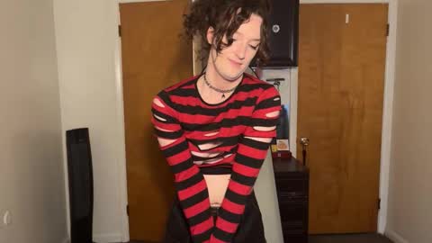 Snapshot of treecups chatting on March 18, 8:56 pm treecups online show from March 18, 8:56 pm