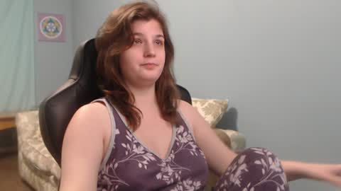 TreeJeanne online show from January 7, 1:59 am