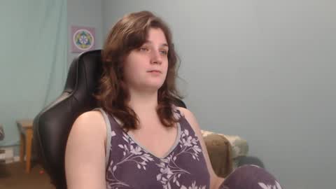 TreeJeanne online show from February 9, 3:11 am