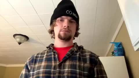 Snapshot of treeman817 chatting on October 29, 2:30 pm treeman817 online show from October 29, 2:30 pm