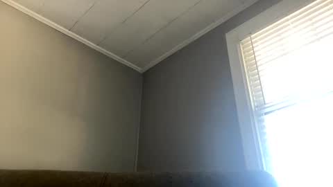 Snapshot of treeman817 chatting on November 14, 3:33 pm treeman817 online show from November 14, 3:33 pm