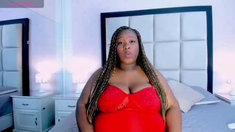 Treisy Vixen big ass online show from June 19, 3:22 am