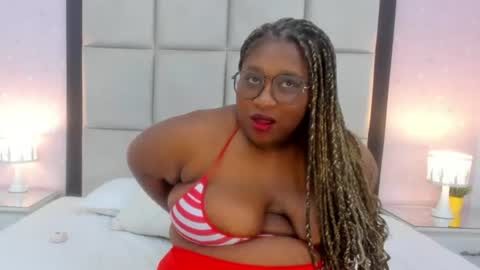 Treisy Vixen big ass online show from July 5, 3:23 am