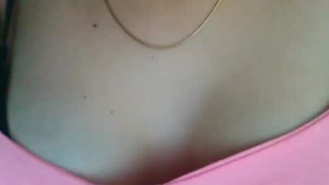 triana_bell online show from February 20, 6:57 pm