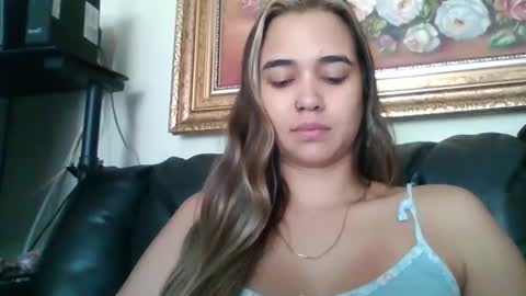 triana_bell online show from October 12, 4:50 pm