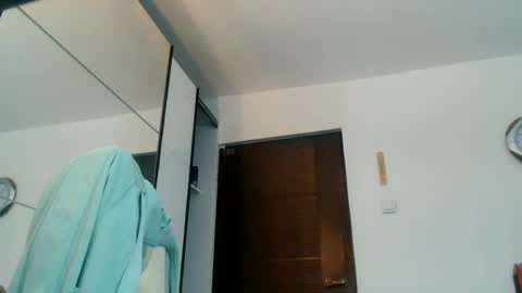 Snapshot of tridentmuscles chatting on June 11, 10:52 pm tridentmuscles online show from June 11, 10:52 pm