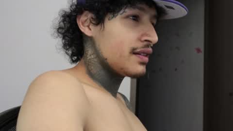 - trieone online show from February 11, 1:54 am