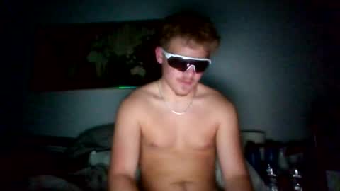 Tripp Redmoore online show from July 31, 1:16 am