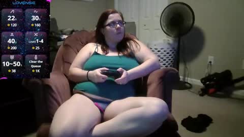 TrippyPanda online show from December 5, 3:06 pm