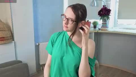 Viola online show from July 25, 4:10 am