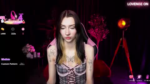 trix_void online show from February 20, 10:49 am