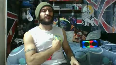 Snapshot of trizquelmen chatting on February 7, 4:16 am Andrew online show from February 7, 4:16 am