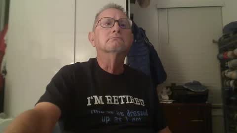 Snapshot of troffer1020 chatting on November 11, 11:38 pm Troffer online show from November 11, 11:38 pm