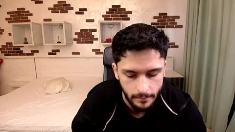 TroyWade online show from May 31, 4:42 am