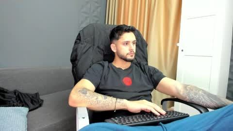 TroyWade online show from June 5, 4:30 am