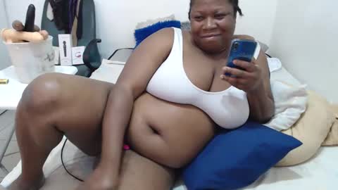 TrueBella30 online show from January 17, 1:24 pm