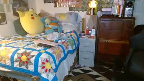 Snapshot of ts_babyjayne chatting on June 13, 5:27 am ts_babyjayne online show from June 13, 5:27 am