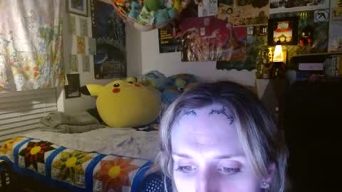 Snapshot of ts_babyjayne chatting on June 14, 6:04 am ts_babyjayne online show from June 14, 6:04 am