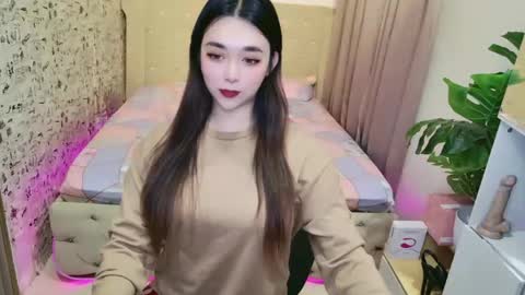 ts_yoshi_ online show from February 28, 3:24 pm