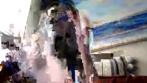 Snapshot of tsrightnow chatting on December 10, 6:17 pm Steffany VonRoe online show from December 10, 6:17 pm