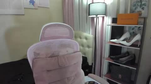 tsuncutmargauxx online show from October 2, 5:58 am