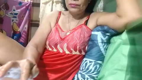 Snapshot of tuchmegently chatting on May 5, 9:45 pm Mae online show from May 5, 9:45 pm