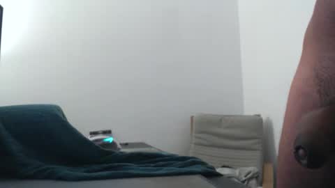 tugalou online show from April 3, 10:02 am