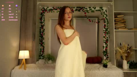 tulastucke online show from April 5, 9:12 pm