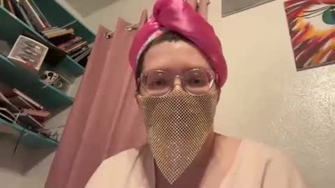 Tulip online show from February 22, 2:45 am