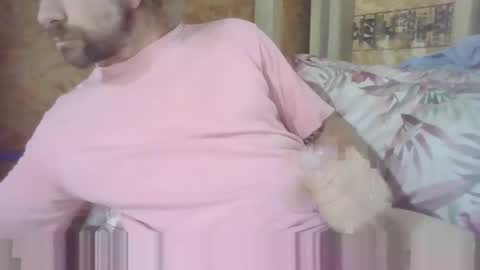 Snapshot of tupedazo chatting on April 7, 3:34 pm tupedazo online show from April 7, 3:34 pm