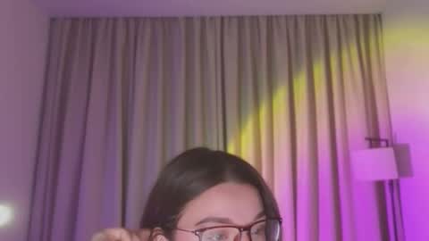 Ariana online show from February 13, 8:49 pm