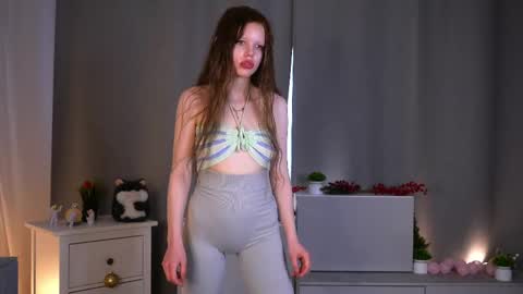 Shirlee online show from May 24, 2:11 pm