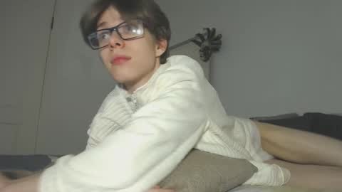 Snapshot of tuz94 chatting on December 17, 7:15 pm Dan online show from December 17, 7:15 pm