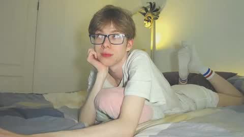 Snapshot of tuz94 chatting on March 3, 5:29 pm Dan online show from March 3, 5:29 pm