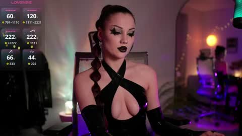 Miss Veth online show from July 15, 2:17 am