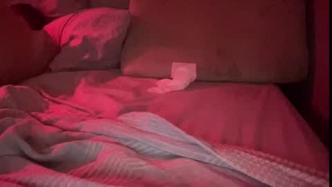 Snapshot of twackedntatted chatting on December 16, 2:36 am TwackedNTatted online show from December 16, 2:36 am