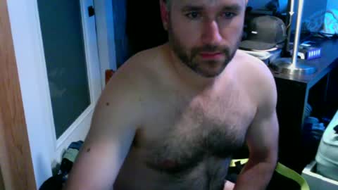 twattickler96 online show from July 17, 5:25 am