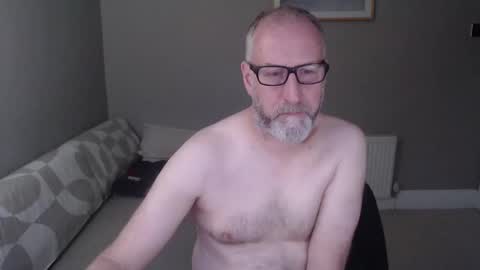 Snapshot of twilightchilli chatting on May 14, 7:31 pm twilightchilli online show from May 14, 7:31 pm