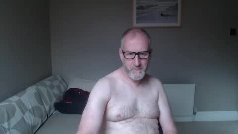 Snapshot of twilightchilli chatting on June 2, 7:10 am twilightchilli online show from June 2, 7:10 am