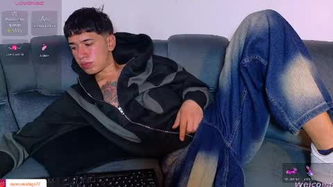 Mr Daren online show from April 9, 6:24 pm