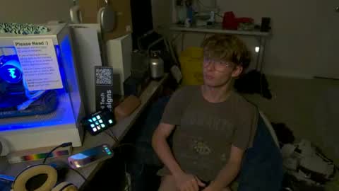 shytwink online show from September 15, 3:50 am