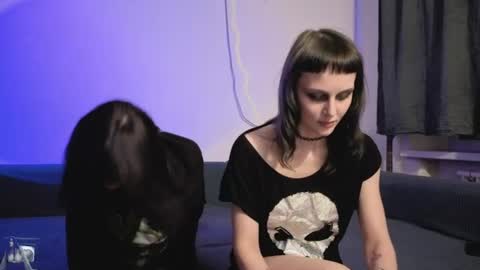 Sin and Skin online show from June 14, 6:21 pm