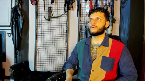 Clio  Tadeo online show from January 11, 10:48 pm