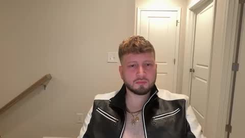 Snapshot of twolatinsmen chatting on April 12, 11:54 pm twolatinsmen online show from April 12, 11:54 pm